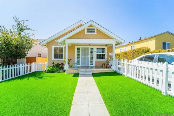 22-3420 Cherokee Pt., San Diego, CA 92104