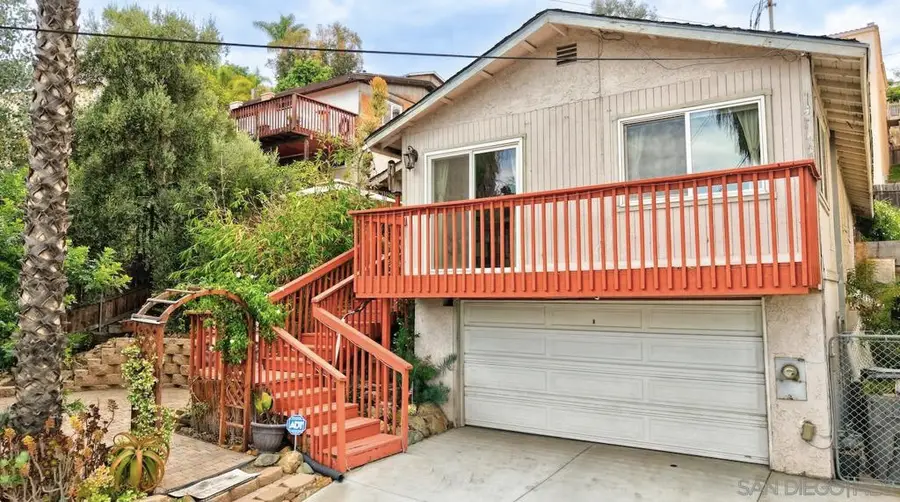 1225 Portola Ave., Spring Valley, CA 91977 - #2