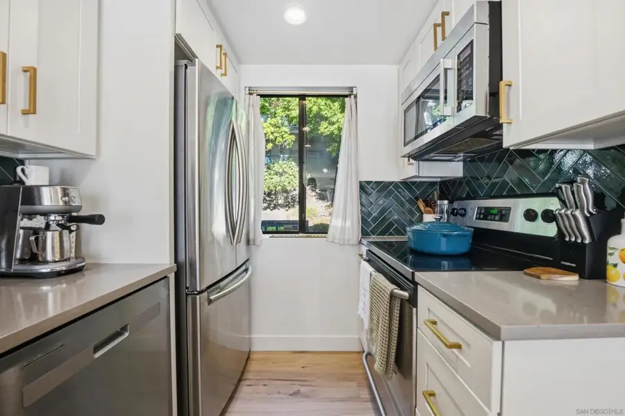 2352 Caringa Way, Carlsbad, CA 92009 - #3