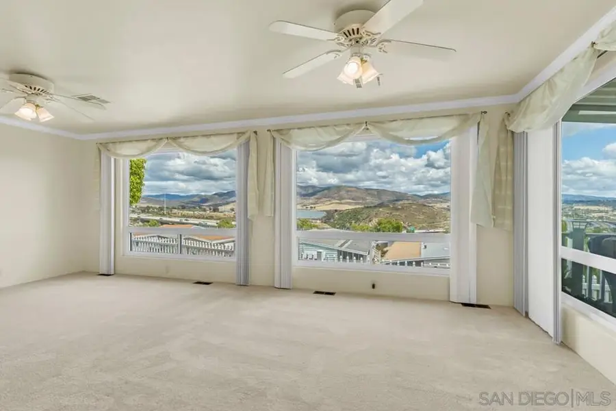275 S Worthington #SPC 55, Spring Valley, CA 91977 - #2