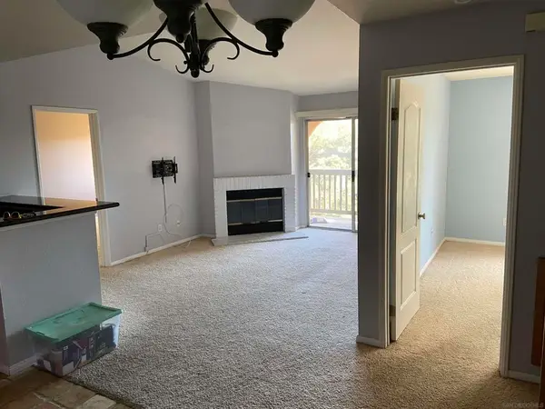 Address Withheld By Seller, San Diego, CA 92122
