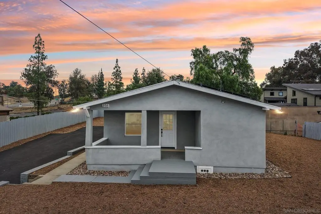 316 4th, Ramona, CA 92065 - #1
