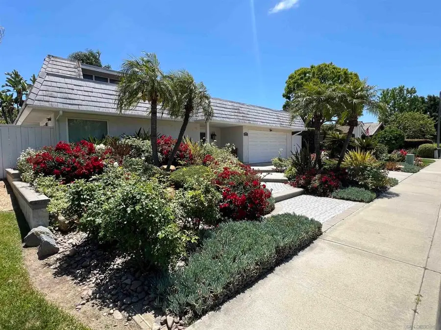 15969 Via De Las Palmas, Rancho Santa Fe, CA 92091 - #3