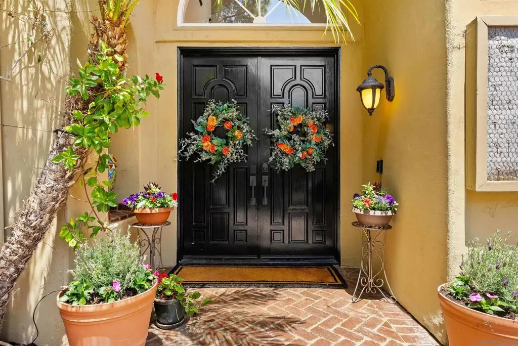 5485 Vista Del Dios, San Diego, CA 92130 - #1