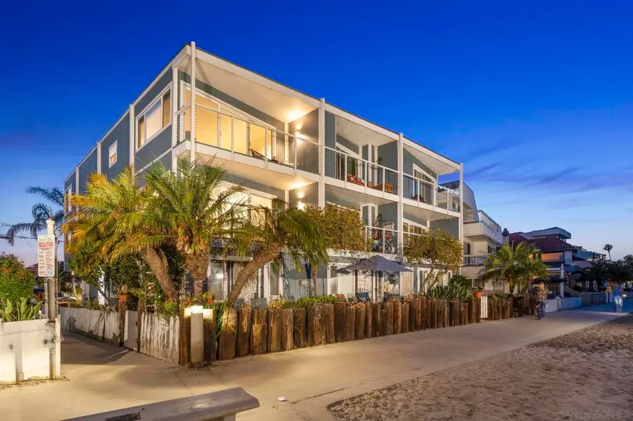 3630 Bayside Walk #B, San Diego, CA 92109 - #2