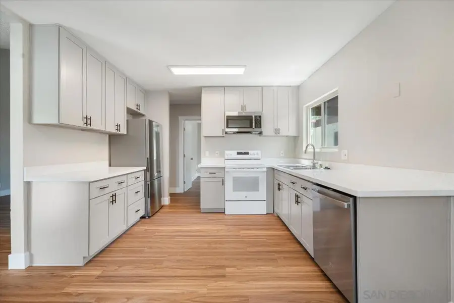 5473 Adobe Falls #9, San Diego, CA 92120 - #3