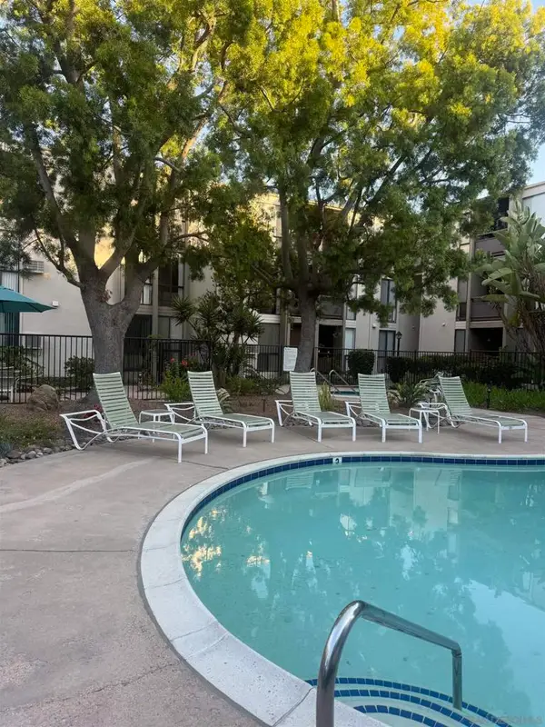 Address Withheld By Seller, San Diego, CA 92119