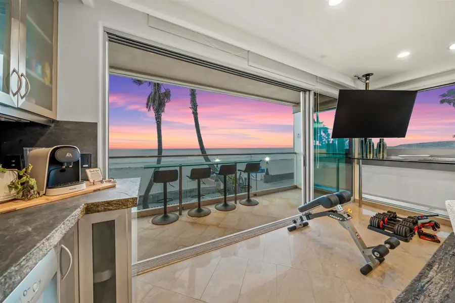 2999 Ocean Front Walk #2, San Diego, CA 92109 - #3