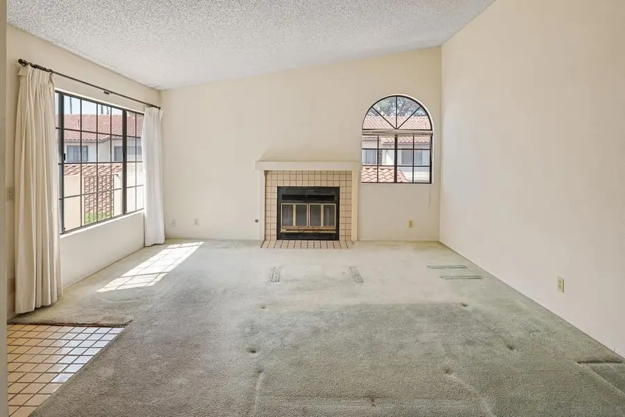 4190 Porte De Palmas #25, San Diego, CA 92122 - #2