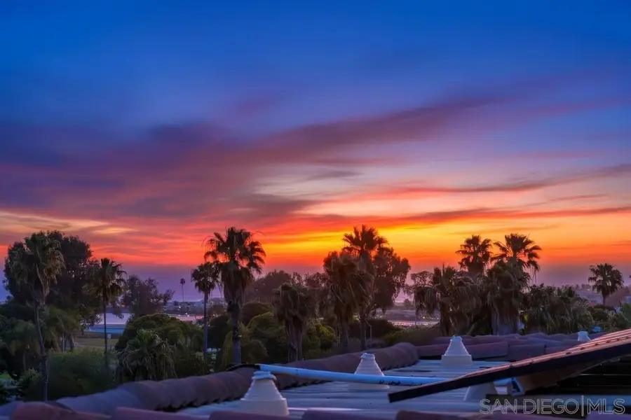 4477 Mentone Street Unit 105, San Diego, CA 92107 - #2