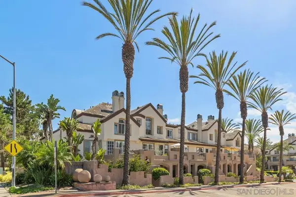 12602 Carmel Country #1, San Diego, CA 92130