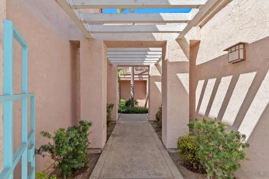 12083 Calle De Montana #219, El Cajon, CA 92019 - #2