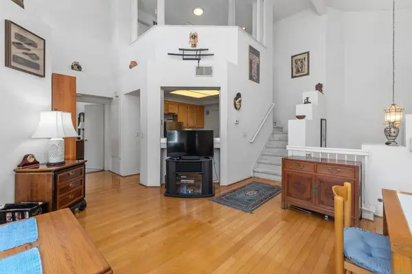 11362 Via Rancho San Diego #J, El Cajon, CA 92019