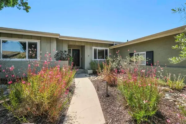 5615 Madra Ave, San Diego, CA 92120