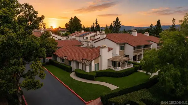11872 Bernardo Terrace #A, San Diego, CA 92128