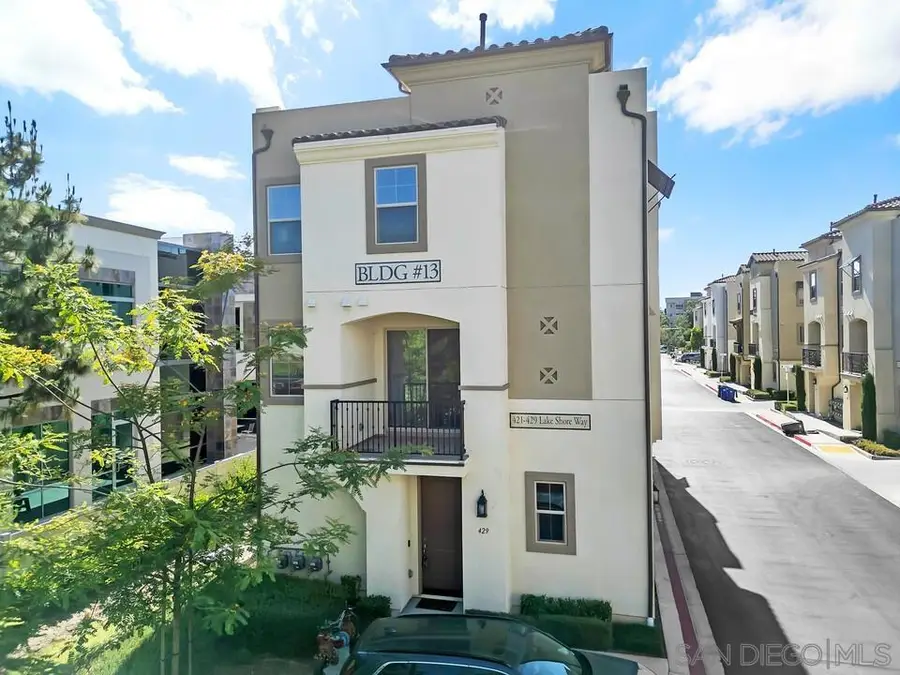 429 Lake Shore Way, Santee, CA 92071 - #2