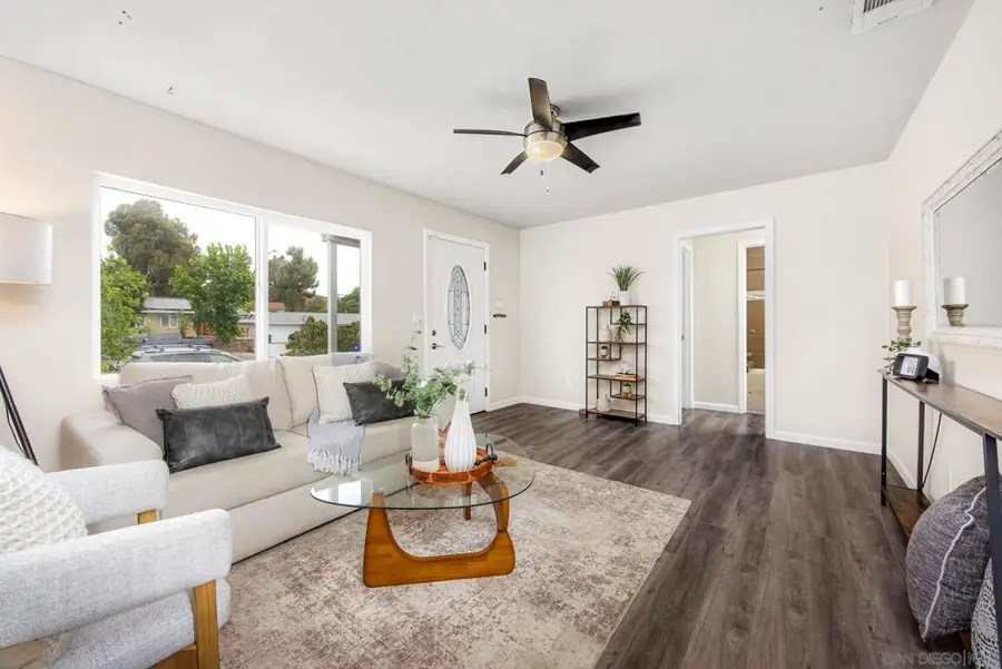 9475 Mast Blvd., Santee, CA 92071 - #2