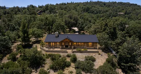 2842 Azalea, Julian, CA 92036