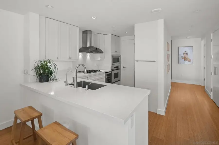 1199 Pacific #306, San Diego, CA 92101 - #3