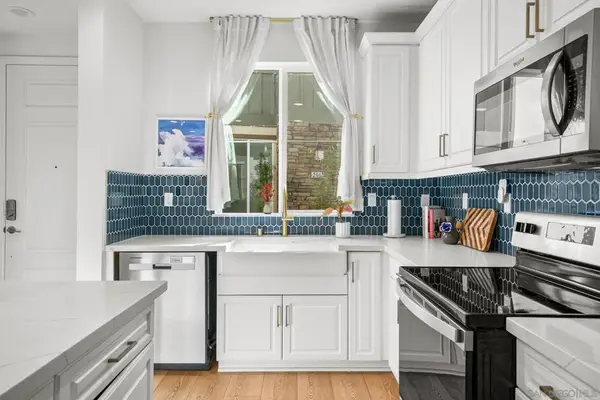 2612 Babaco St, Spring Valley, CA 91977