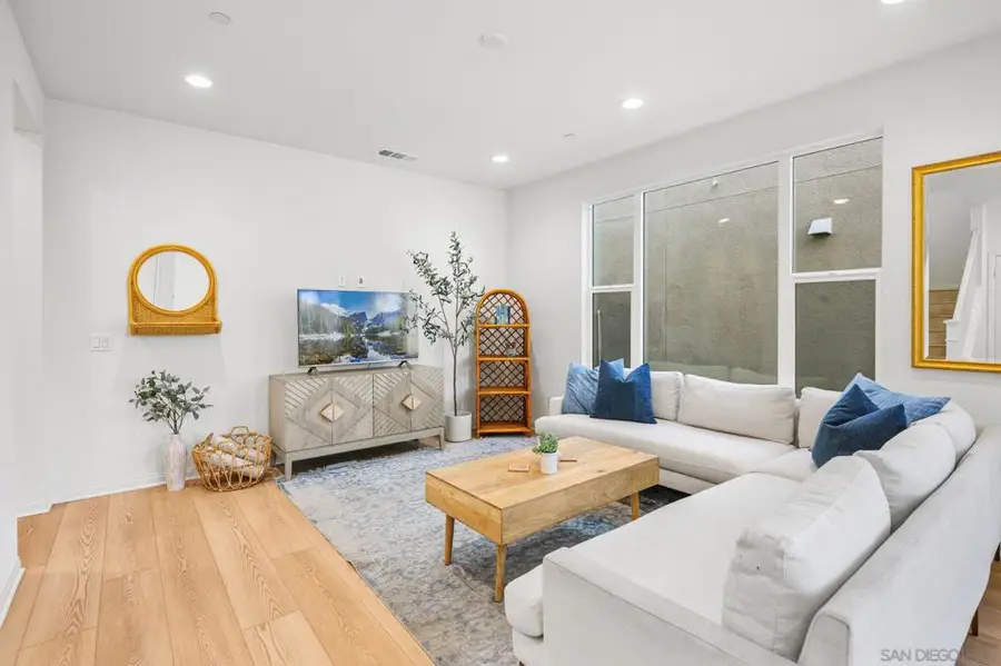 2612 Babaco St, Spring Valley, CA 91977 - #2
