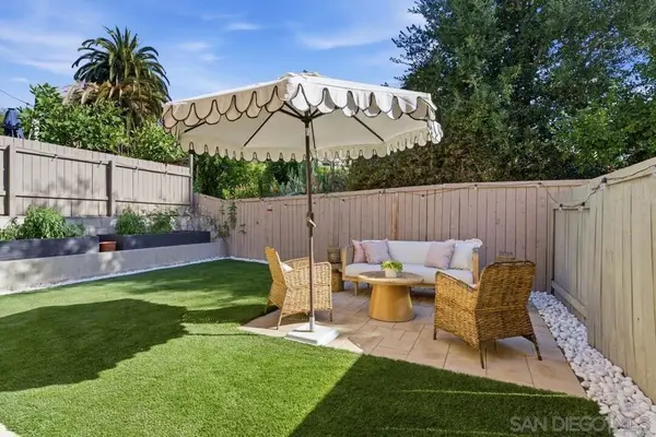 320 Ferrara Way, Vista, CA 92083
