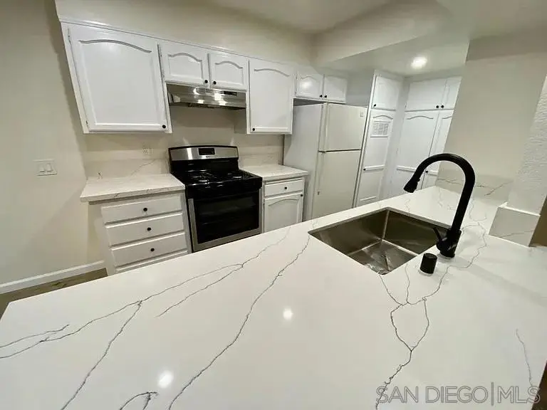 6033 Estelle Street #10, San Diego, CA 92115 - #2
