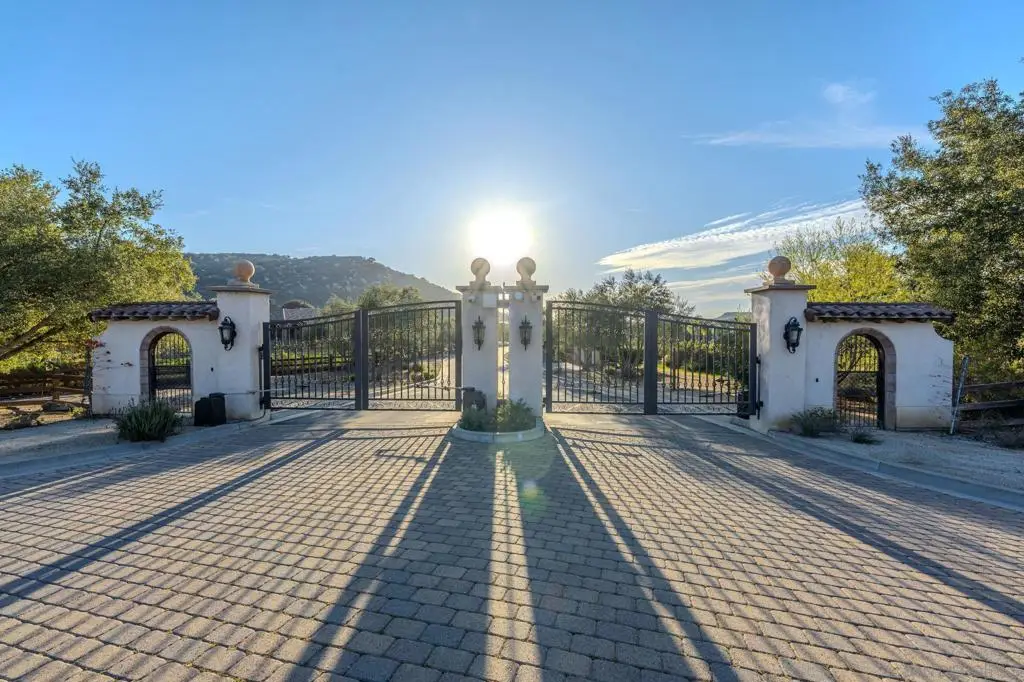 12872 Vineyard Crest Pl, Lakeside, CA 92040 - #1