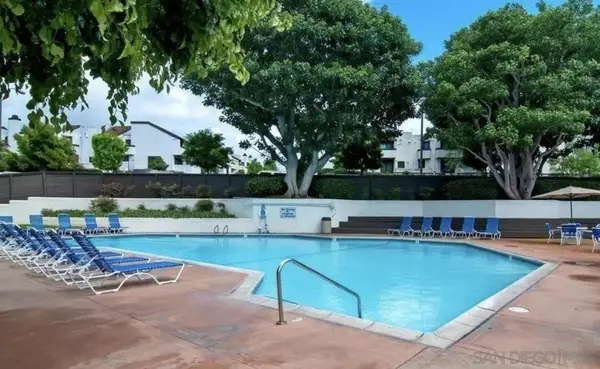 3823 Caminito Litoral #208, San Diego, CA 92107