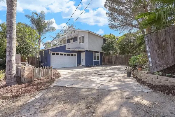1912 Shirley Ln, Lemon Grove, CA 91945