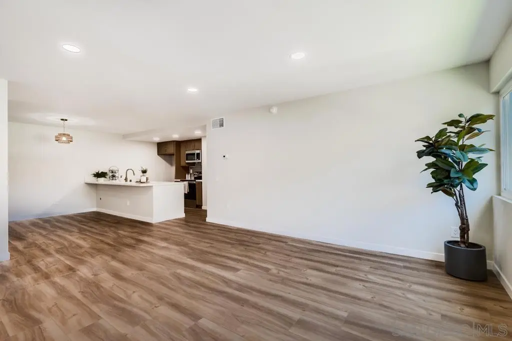 10737 San Diego Mission Rd #216, San Diego, CA 92108 - #1