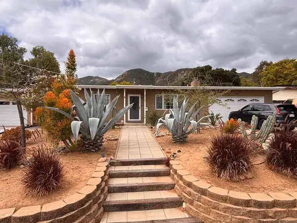 8067 Rancho Fanita, Santee, CA 92071