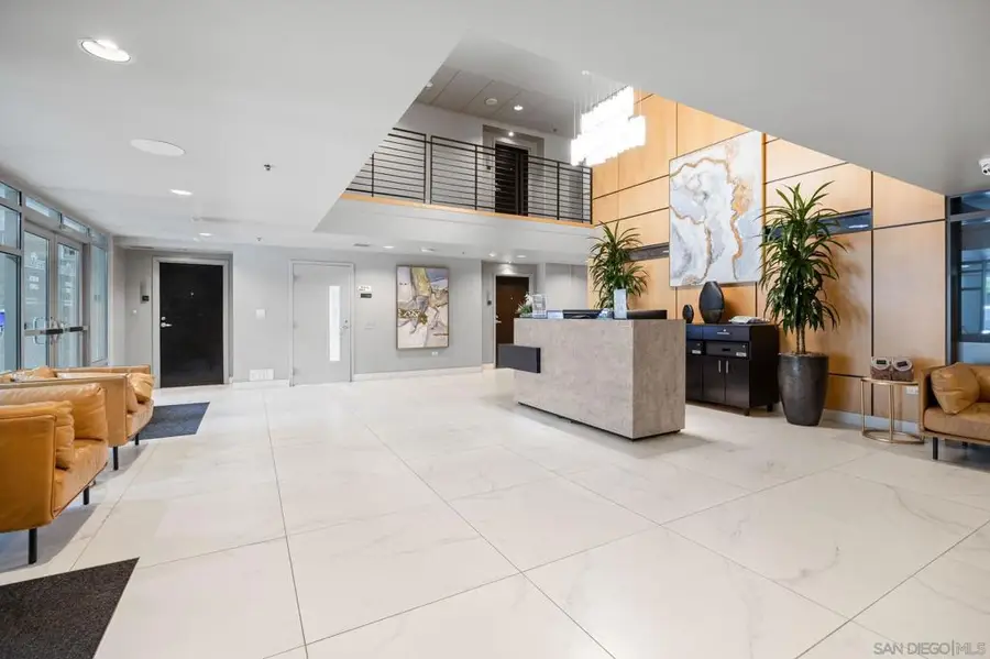 425 W Beech Street #327, San Diego, CA 92101 - #3
