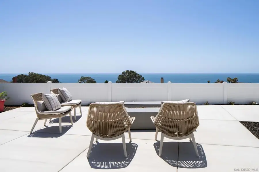 2206 Place Monaco, Del Mar, CA 92014 - #2