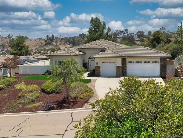 8836 Diamondback Drive, Santee, CA 92071