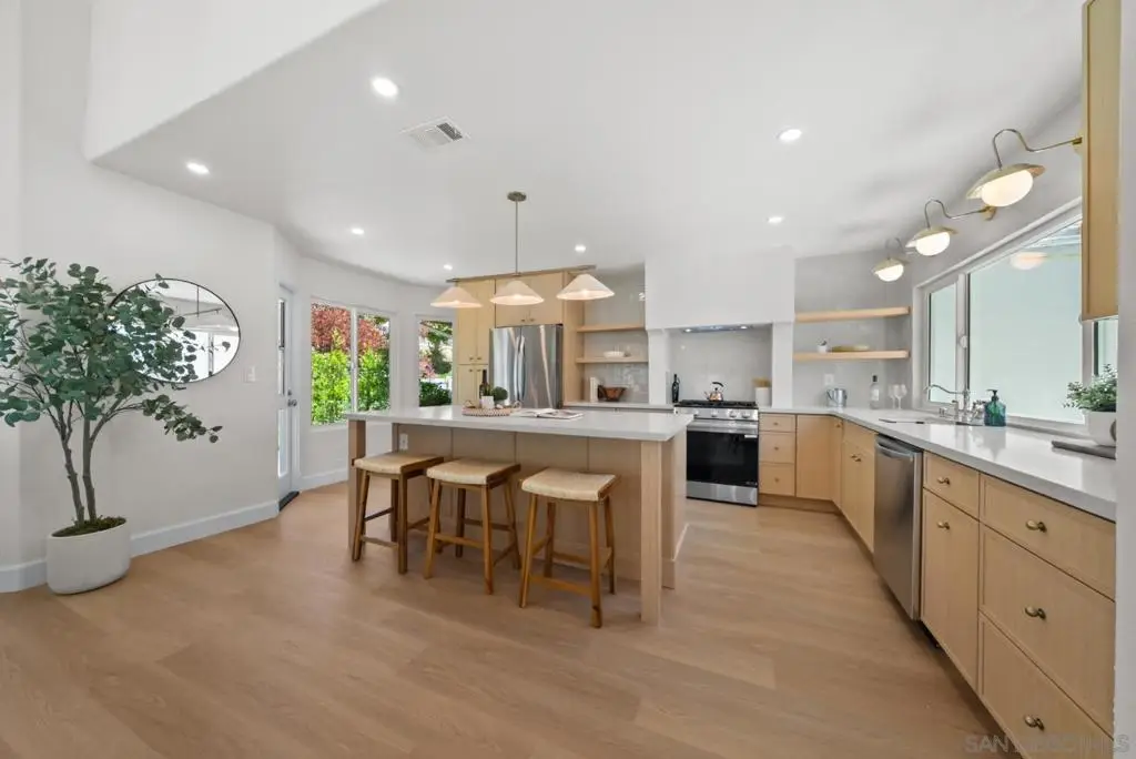 4742 Collinos, Oceanside, CA 92056 - #1