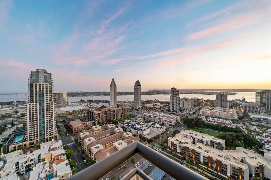 700 Front #2303, San Diego, CA 92101 - #3
