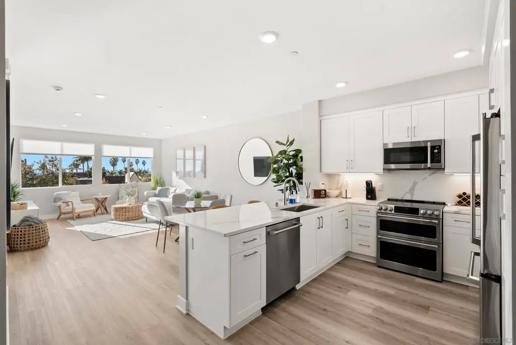 1105 S Cleveland #206, Oceanside, CA 92054 - #1