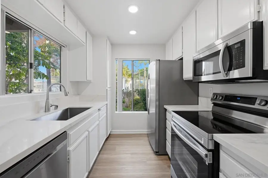225 Diamond #111, Vista, CA 92083 - #2