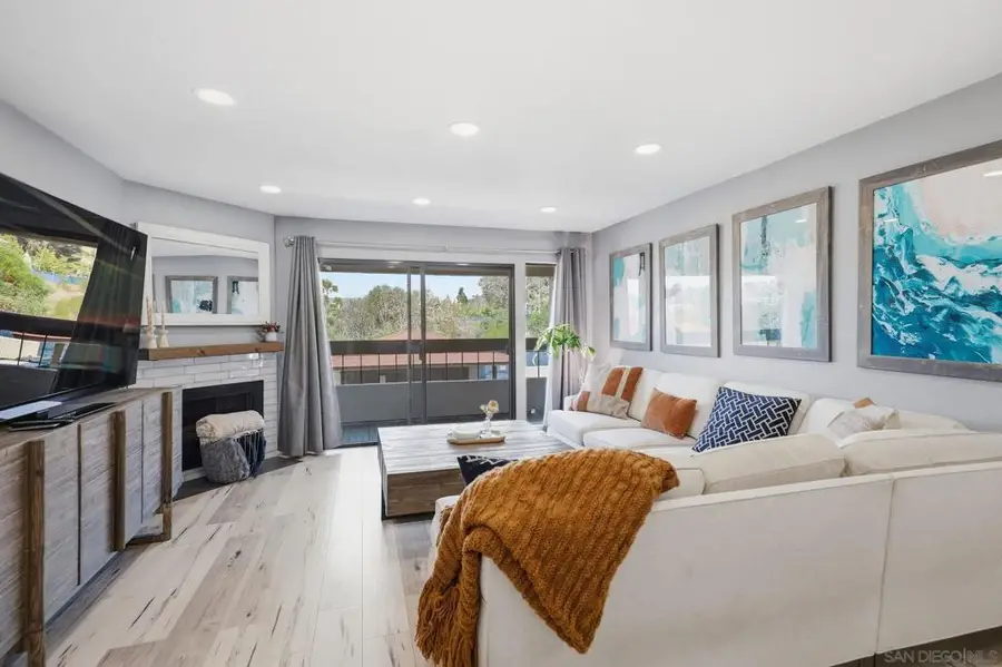 6717 Friars Rd #Unit 74, San Diego, CA 92108 - #2