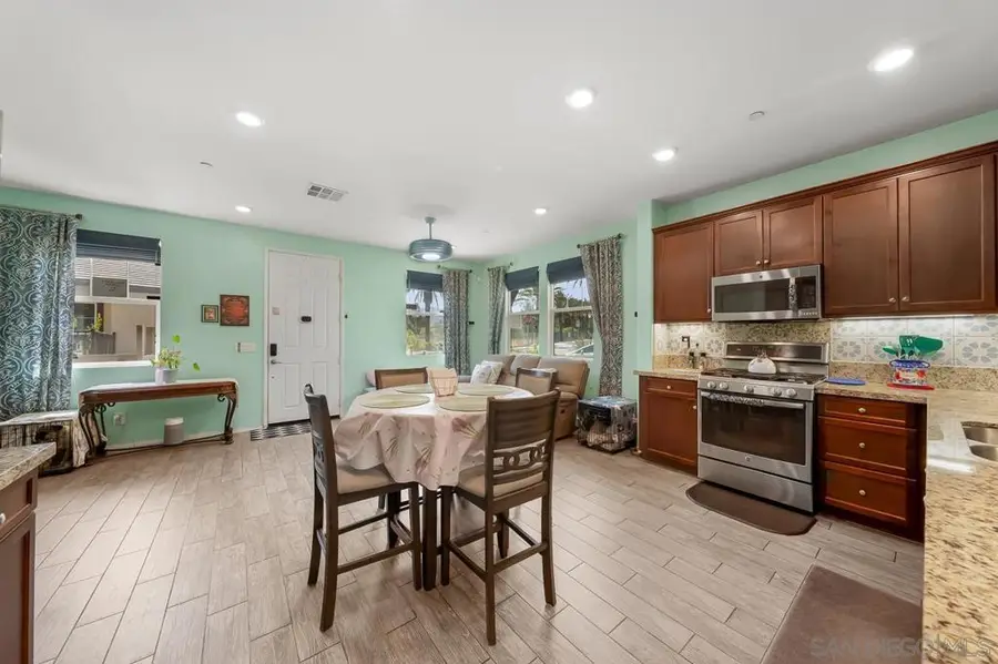 1545 Crown Ln #6, Chula Vista, CA 91915 - #3