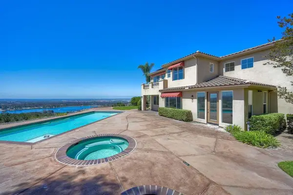 11211 Windbrook Way, San Diego, CA 92131