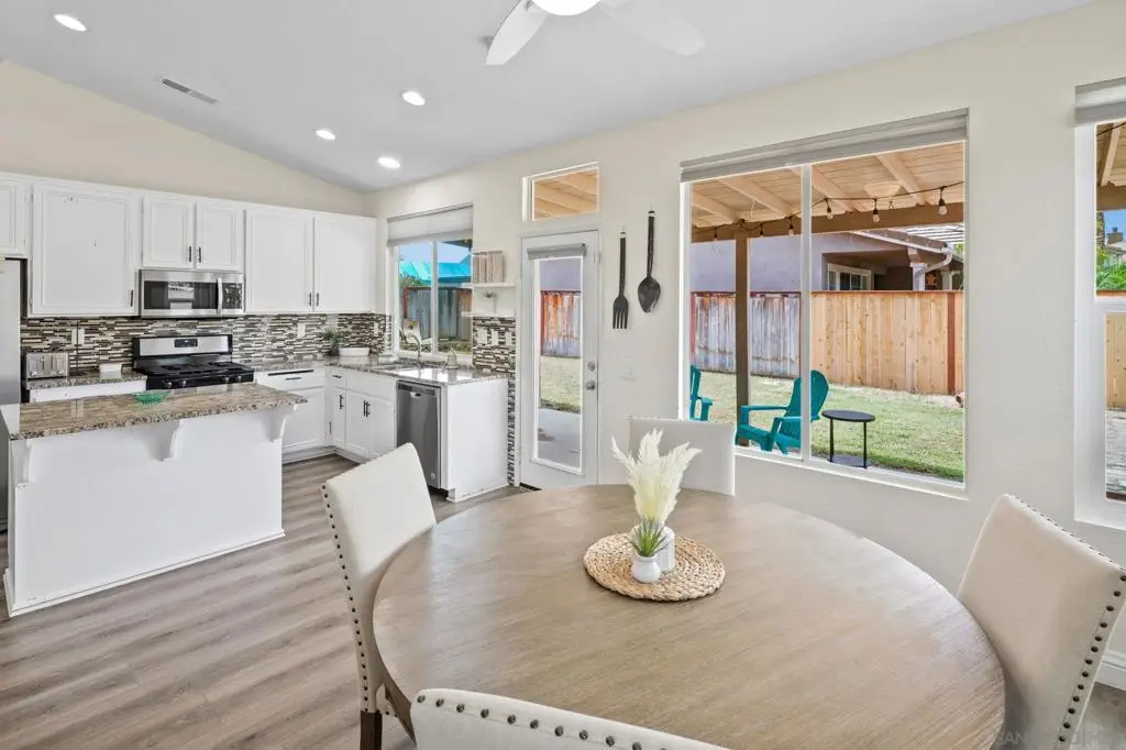 3373 Avocado Vista, Fallbrook, CA 92028 - #1