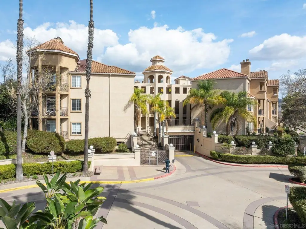 580 Camino De La Reina #321, San Diego, CA 92108 - #1