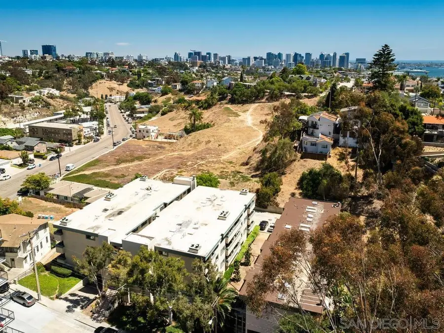 917 Torrance #19, San Diego, CA 92103 - #2