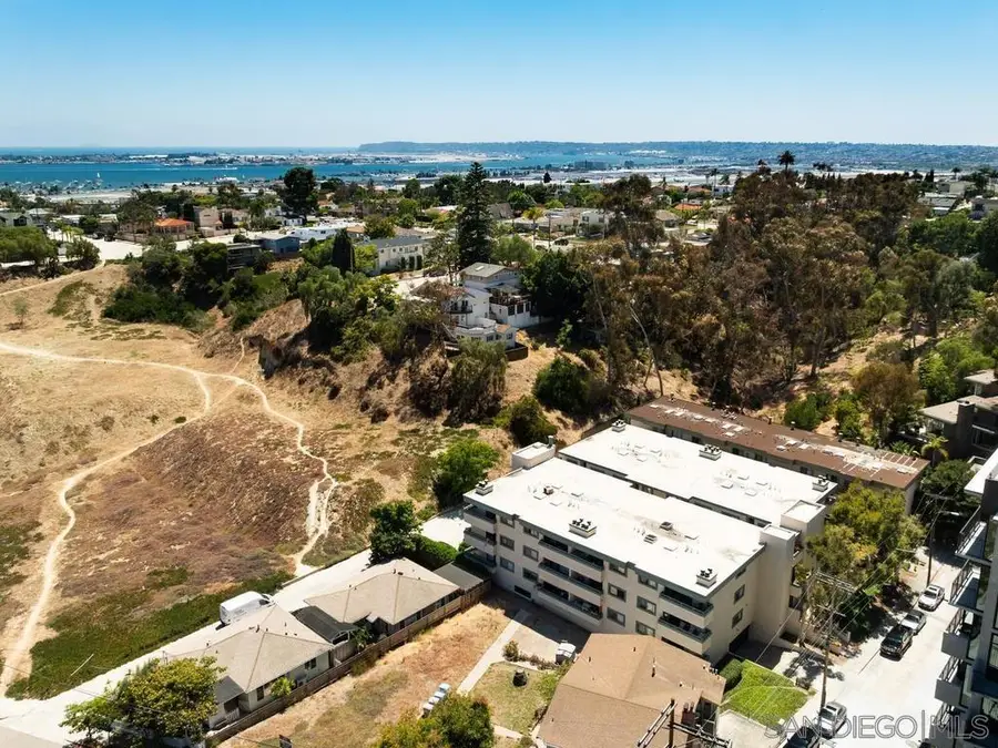917 Torrance #19, San Diego, CA 92103 - #3