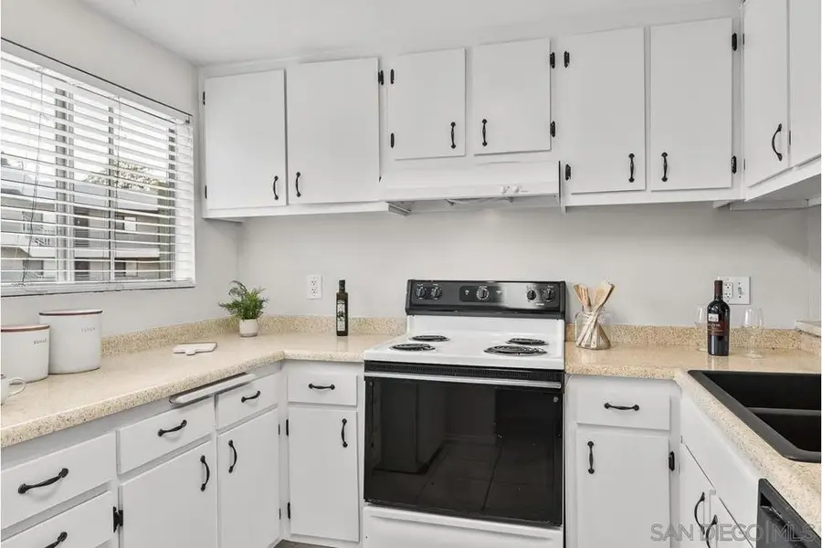 8761 Lake Murray #9, San Diego, CA 92119 - #3