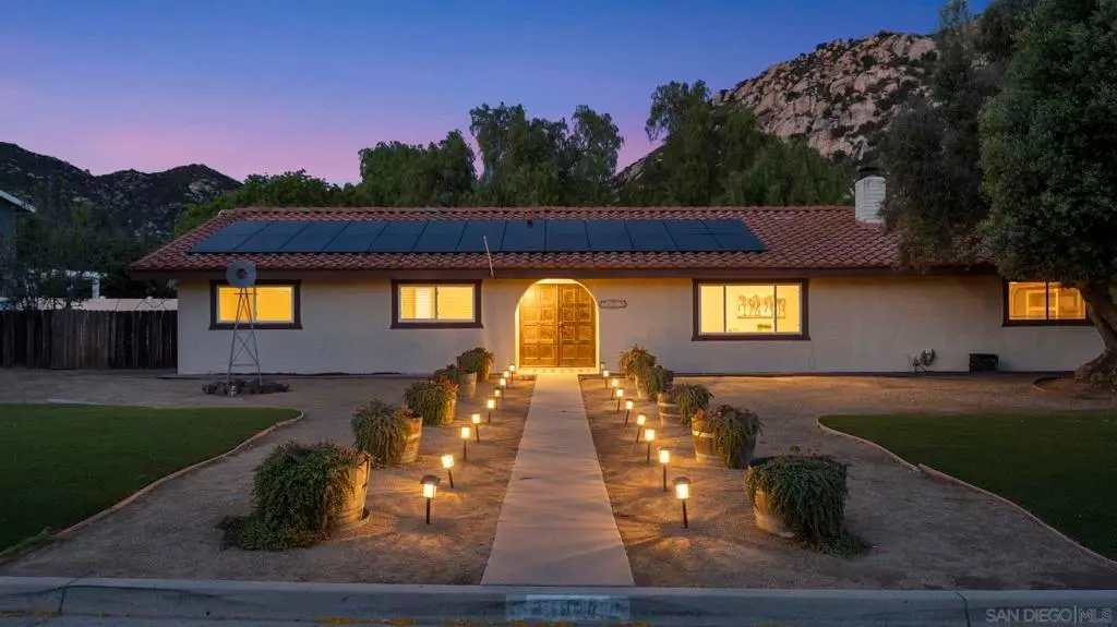 24928 Via Lopez, Ramona, CA 92065 - #1