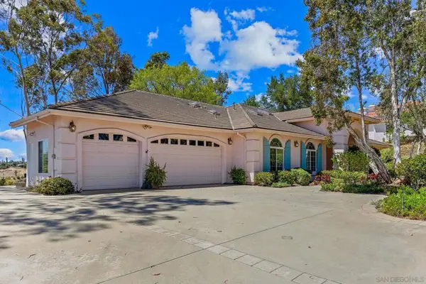 2475 Canyon Creek Road, Escondido, CA 92025