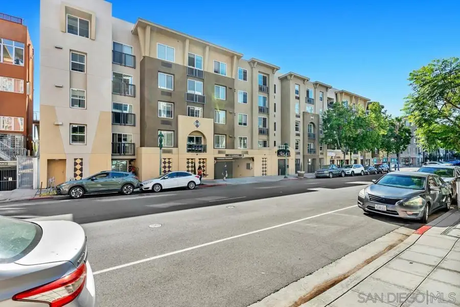 1970 Columbia St #301, San Diego, CA 92101 - #3